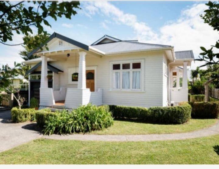 Villa Near Cbd And Globox Arena Hamilton Exteriér fotografie